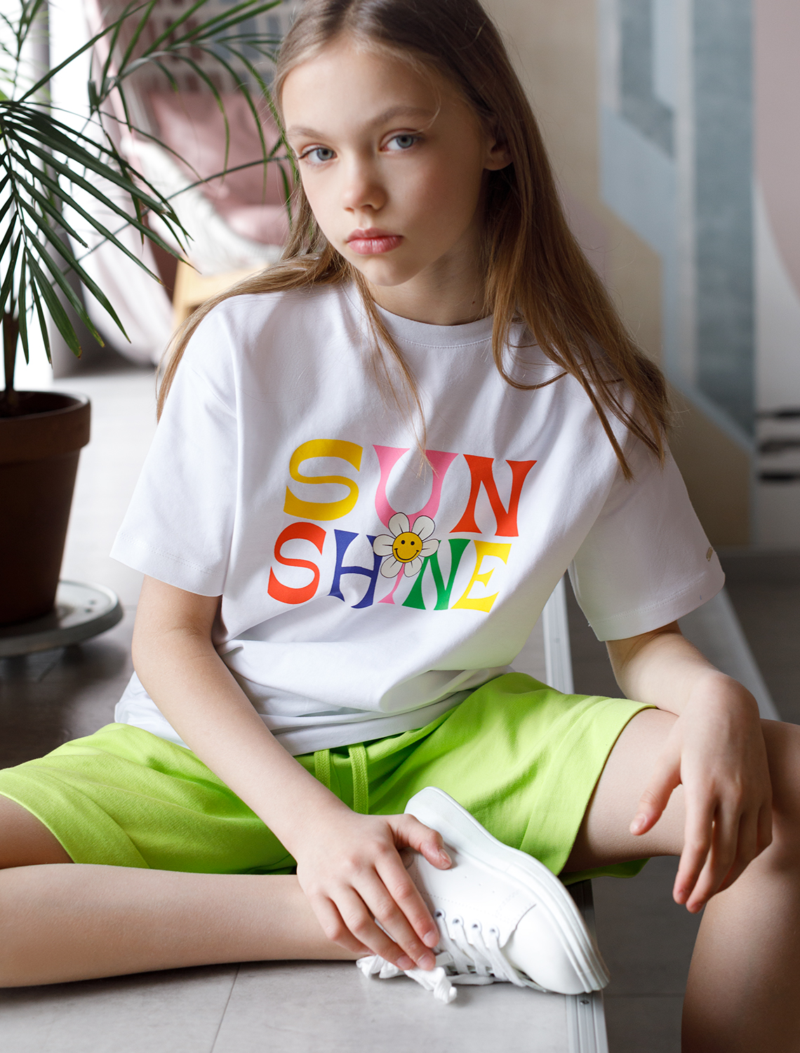 картинка Футболка для девочки белый_sun_shine магазин Одежда+ являющийся официальным дистрибьютором в России 